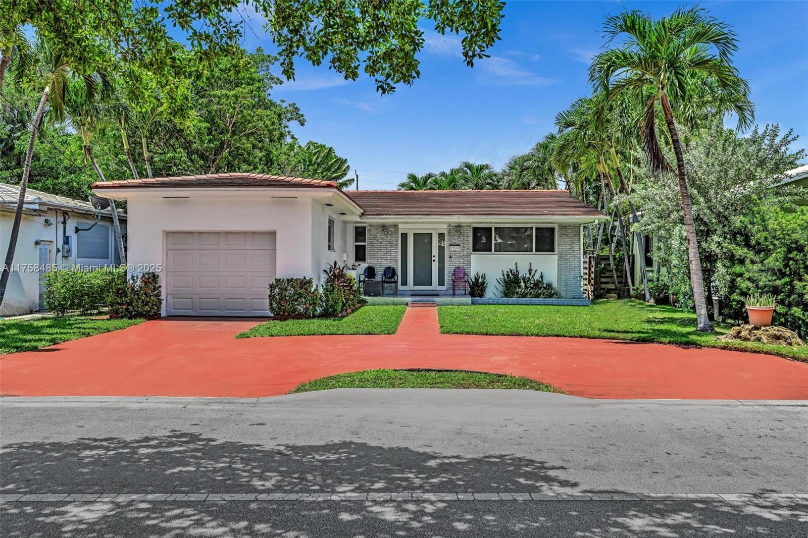 Property for Sale at 9524 Byron Ave, Surfside, Miami-Dade County, Florida - Bedrooms: 3 
Bathrooms: 3  - $1,649,900