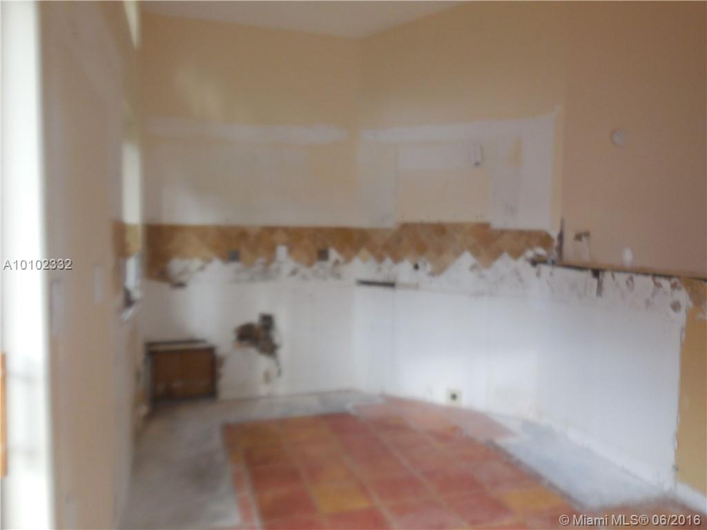 Country Isles Garden Home - Residential