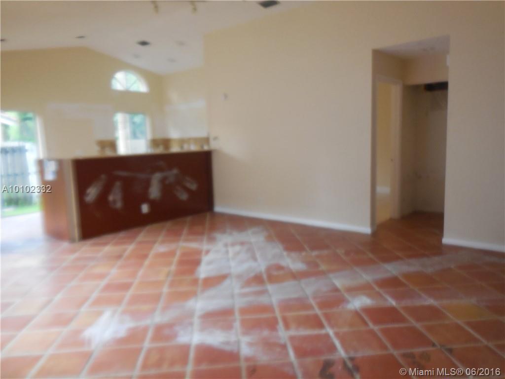 Country Isles Garden Home - Residential