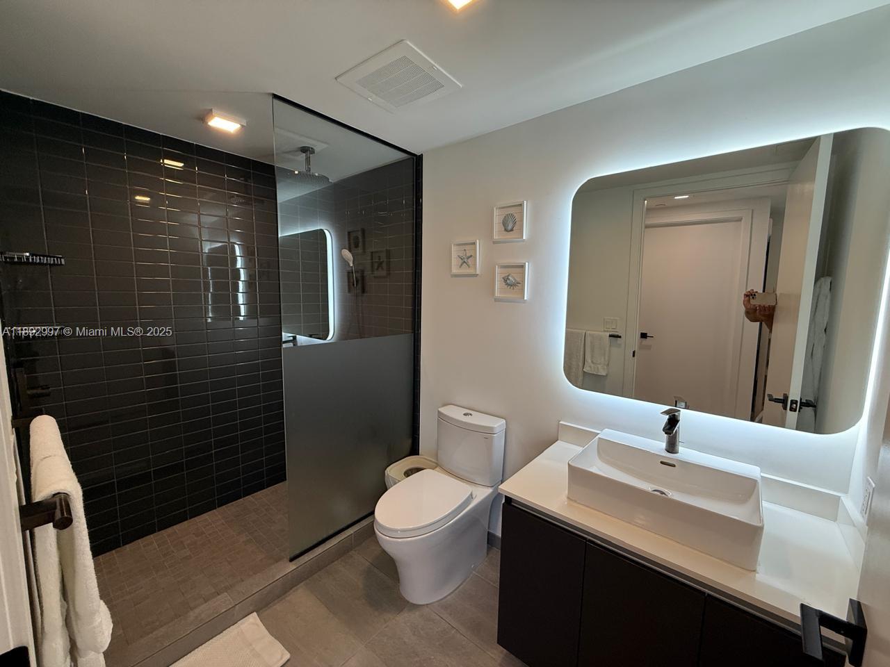 MAP OF MIAMI DADE CO. FL. - Residential