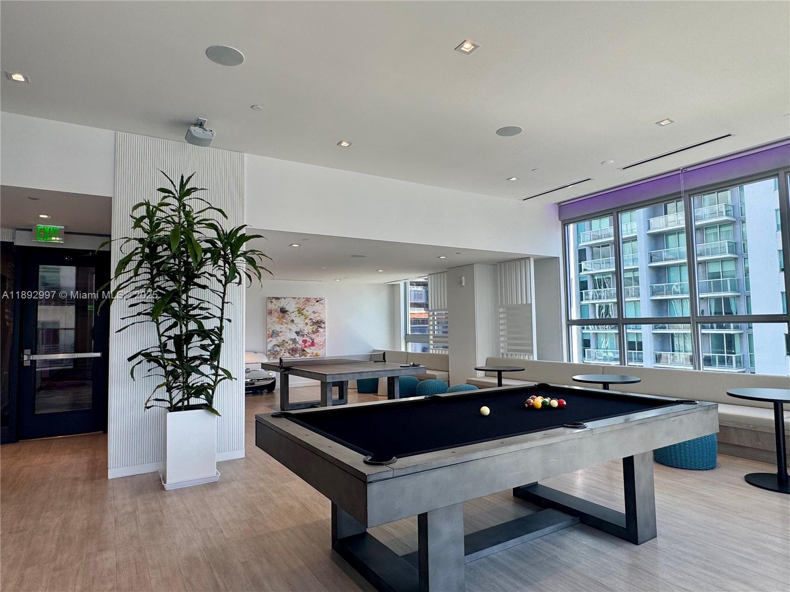 MAP OF MIAMI DADE CO. FL. - Residential