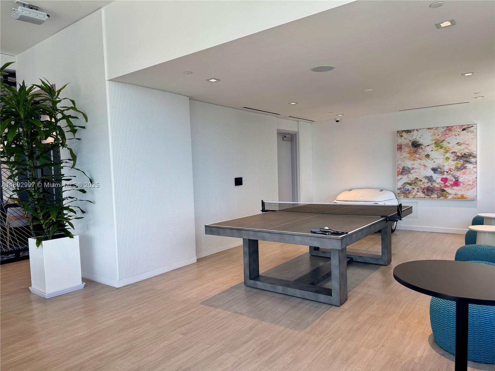 MAP OF MIAMI DADE CO. FL. - Residential