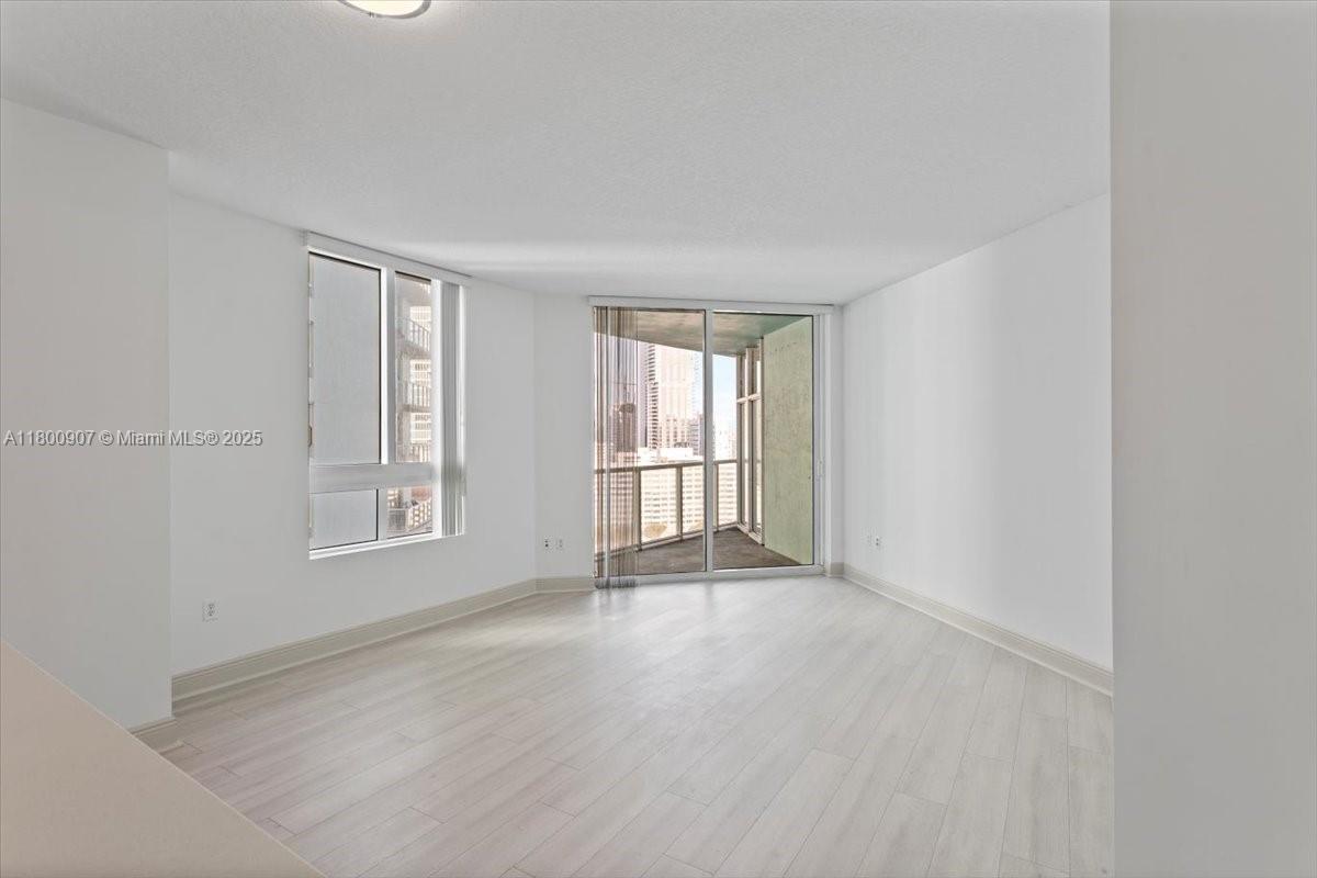 QUANTUM ON THE BAY CONDO - Residential