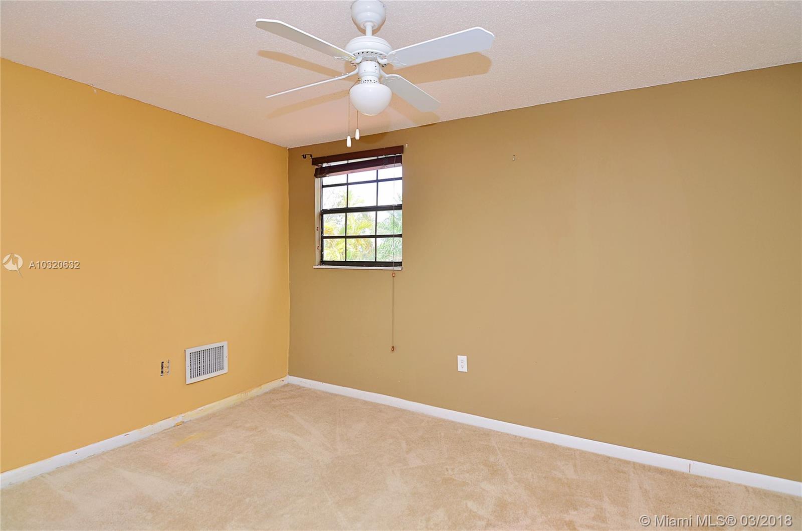 ELAN AT CALUSA CONDO III - Residential Lease