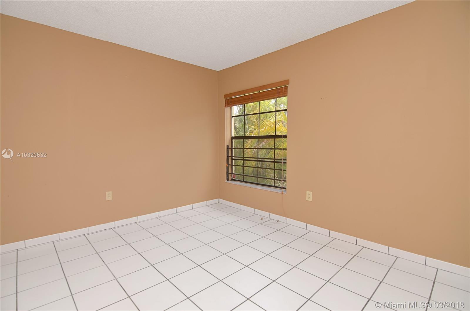 ELAN AT CALUSA CONDO III - Residential Lease