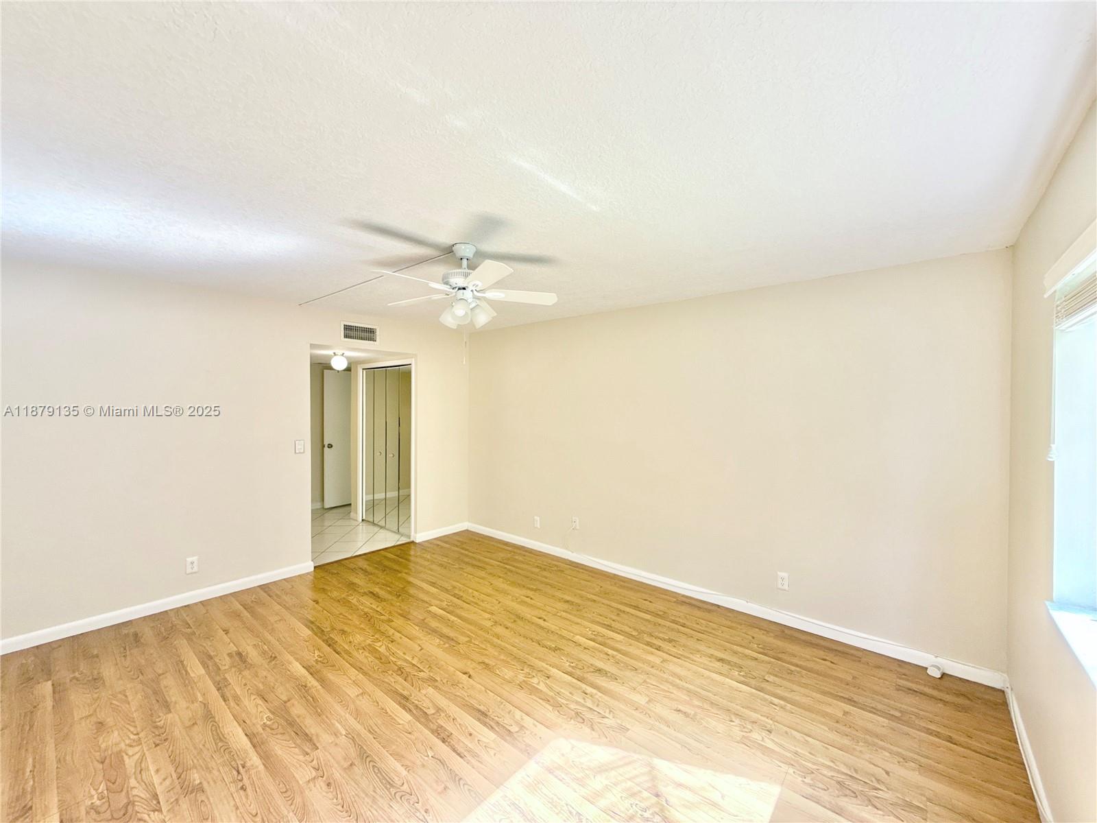 RACQUET CLUB APARTMENTS A - Residential Lease