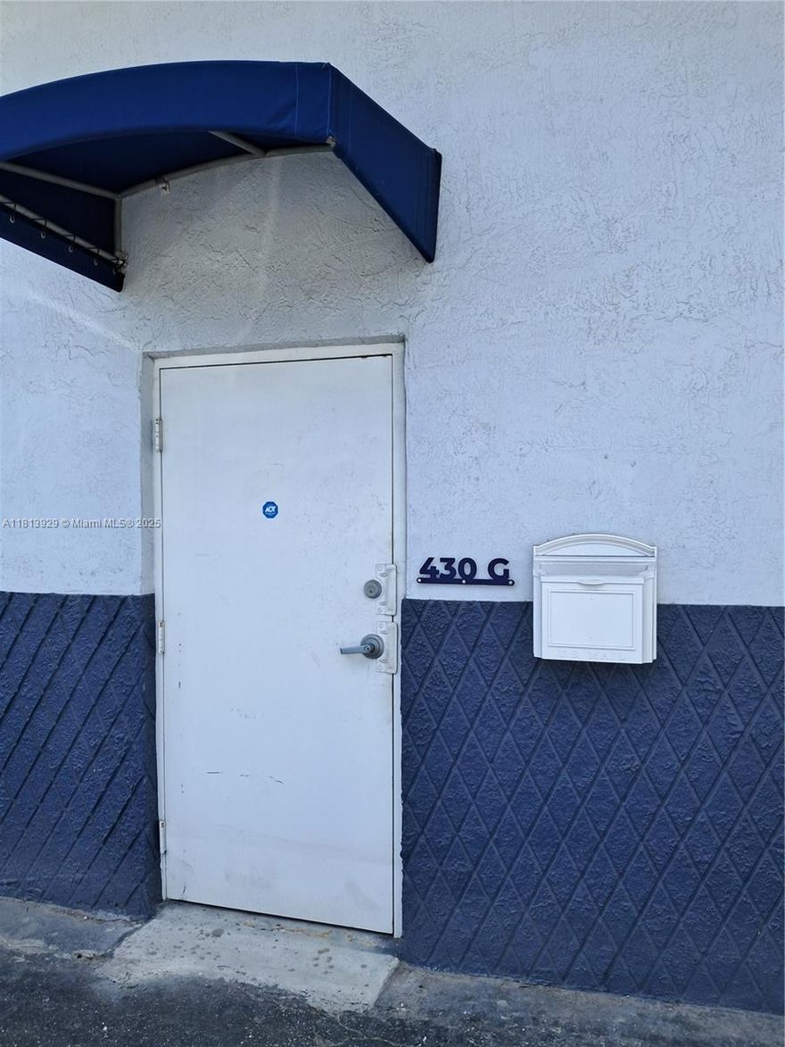 Prime Opportunity! Its strategic location right off of I-95, ensures excellent accessibility for logistics and transportation needs. Proximity to local amenities enhances convenience for both employees and clients. This property is ideal for businesses seeking a well-positioned industrial space in South Florida. A must see!