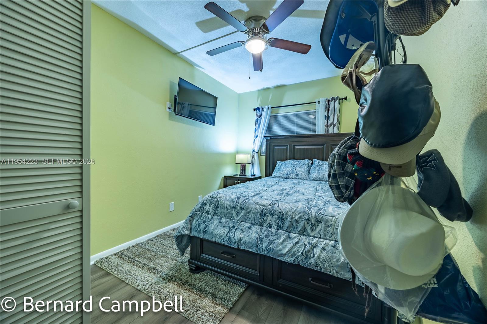 SPRINGTREE LAKES - Residential