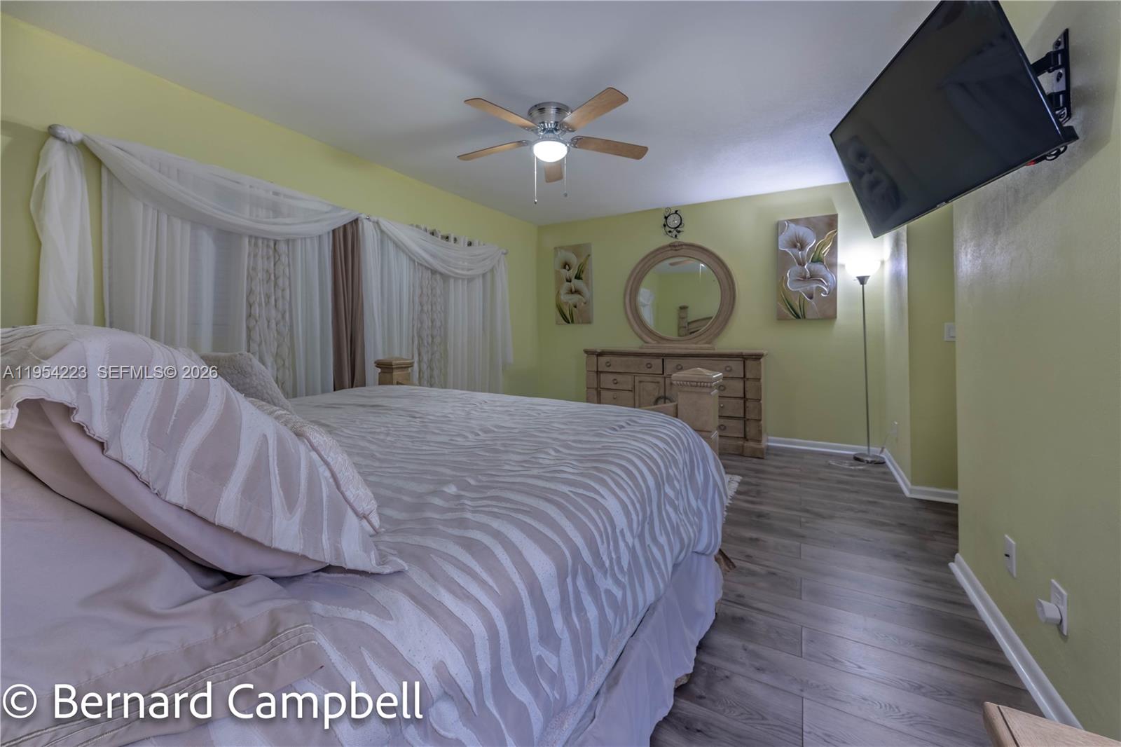 SPRINGTREE LAKES - Residential