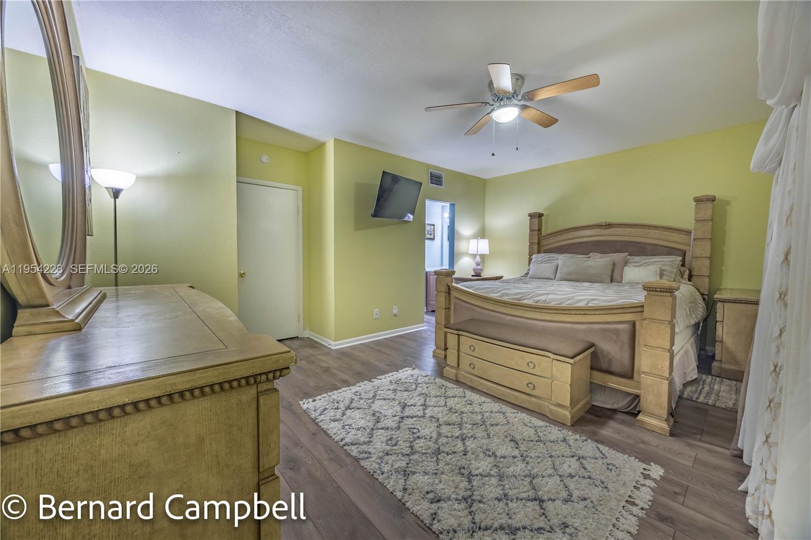 SPRINGTREE LAKES - Residential