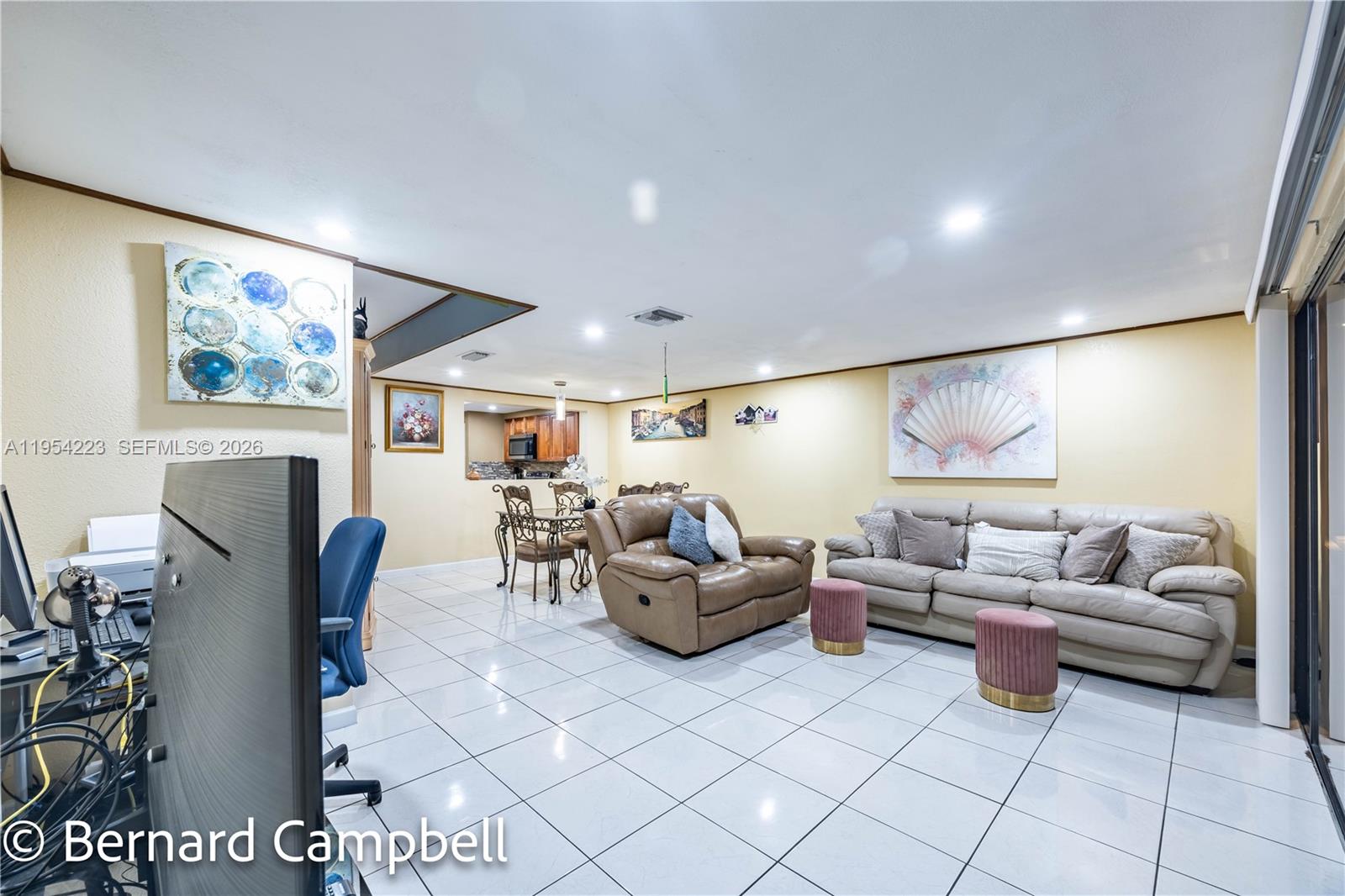 SPRINGTREE LAKES - Residential