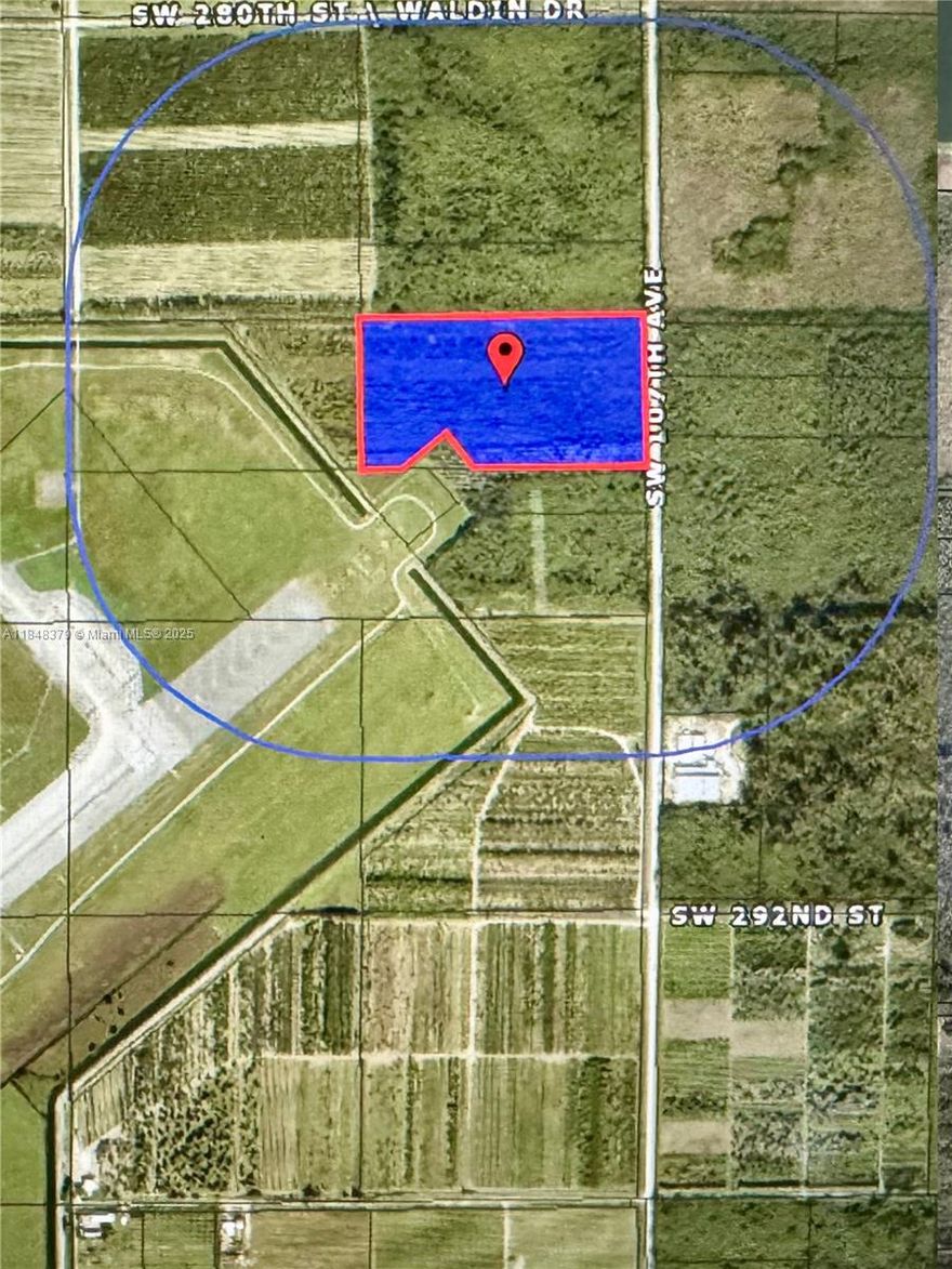 Beautiful Palm trees Farm, show pride of ownership, almost 9000 trees, 4,000 Christmas Palms, 1000 Royal Palms, 3000 Sylvester Palms, 600 Foxtel Palms plus some Bismarck and Coconuts. Great location off 107 Avenue and SW 287 Street.  Easy access form a Pave Road