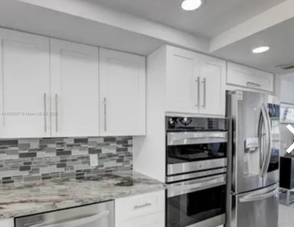 665 SE 21st Ave 101