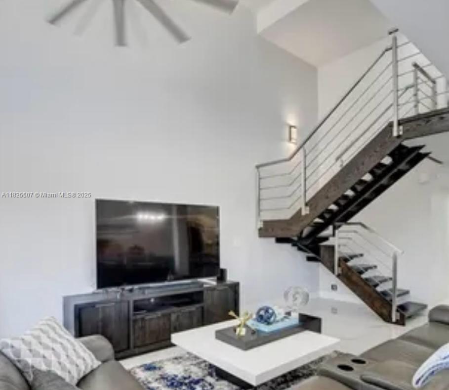 ISLAND POINT CONDO - Residential Lease