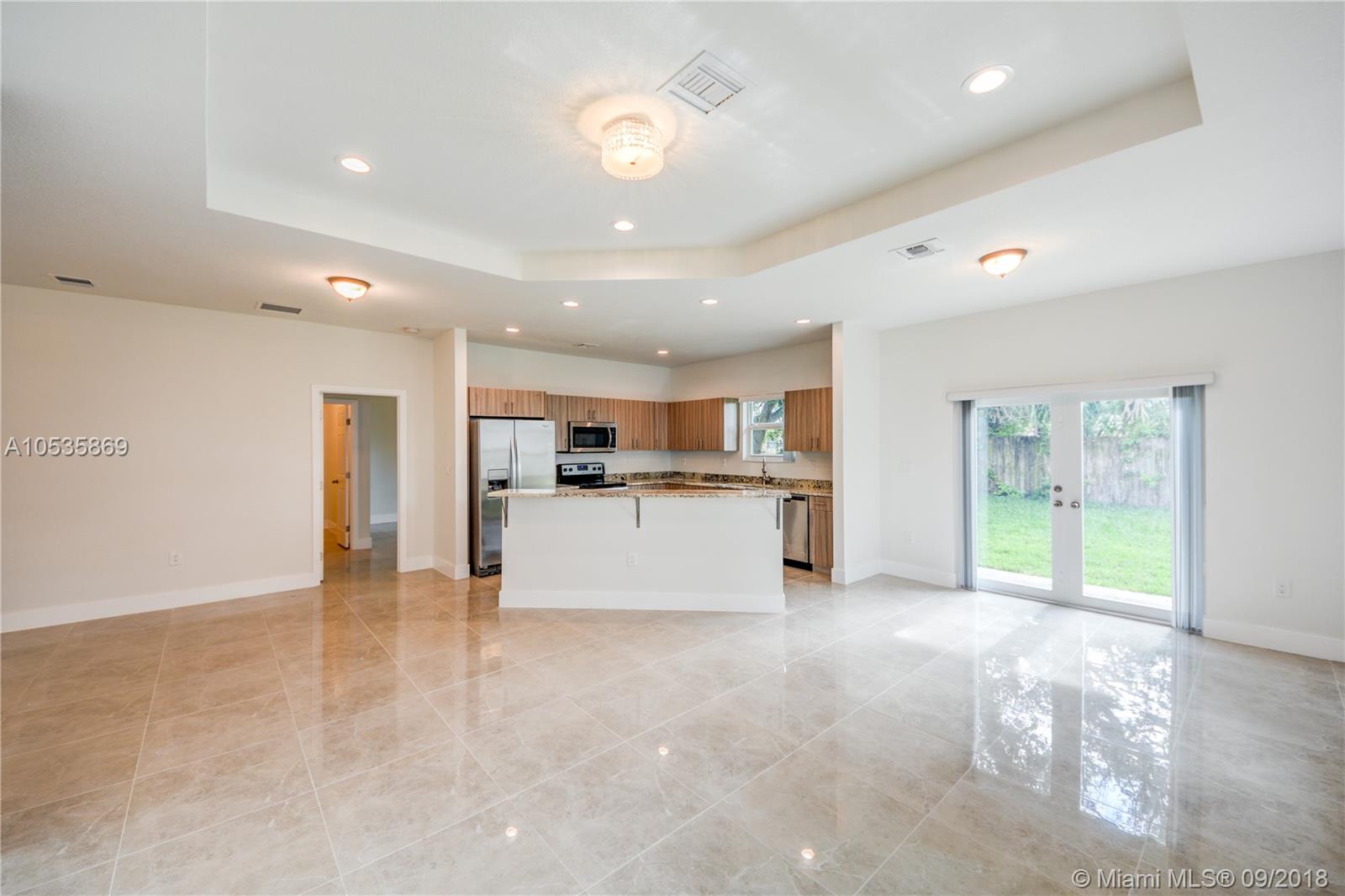 LAKE FOREST SEC 4 - Residential