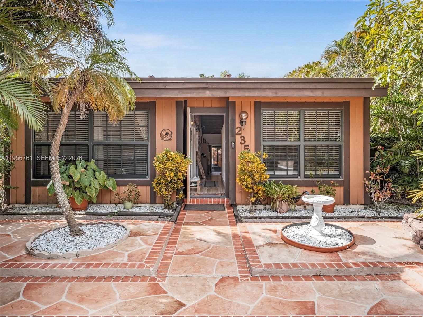 EVERGLADES SUGAR & LAND C - Residential