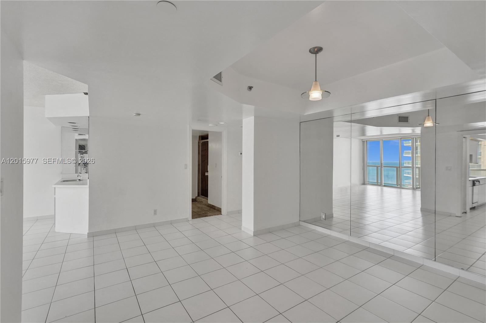 OCEANIA I CONDO - Residential