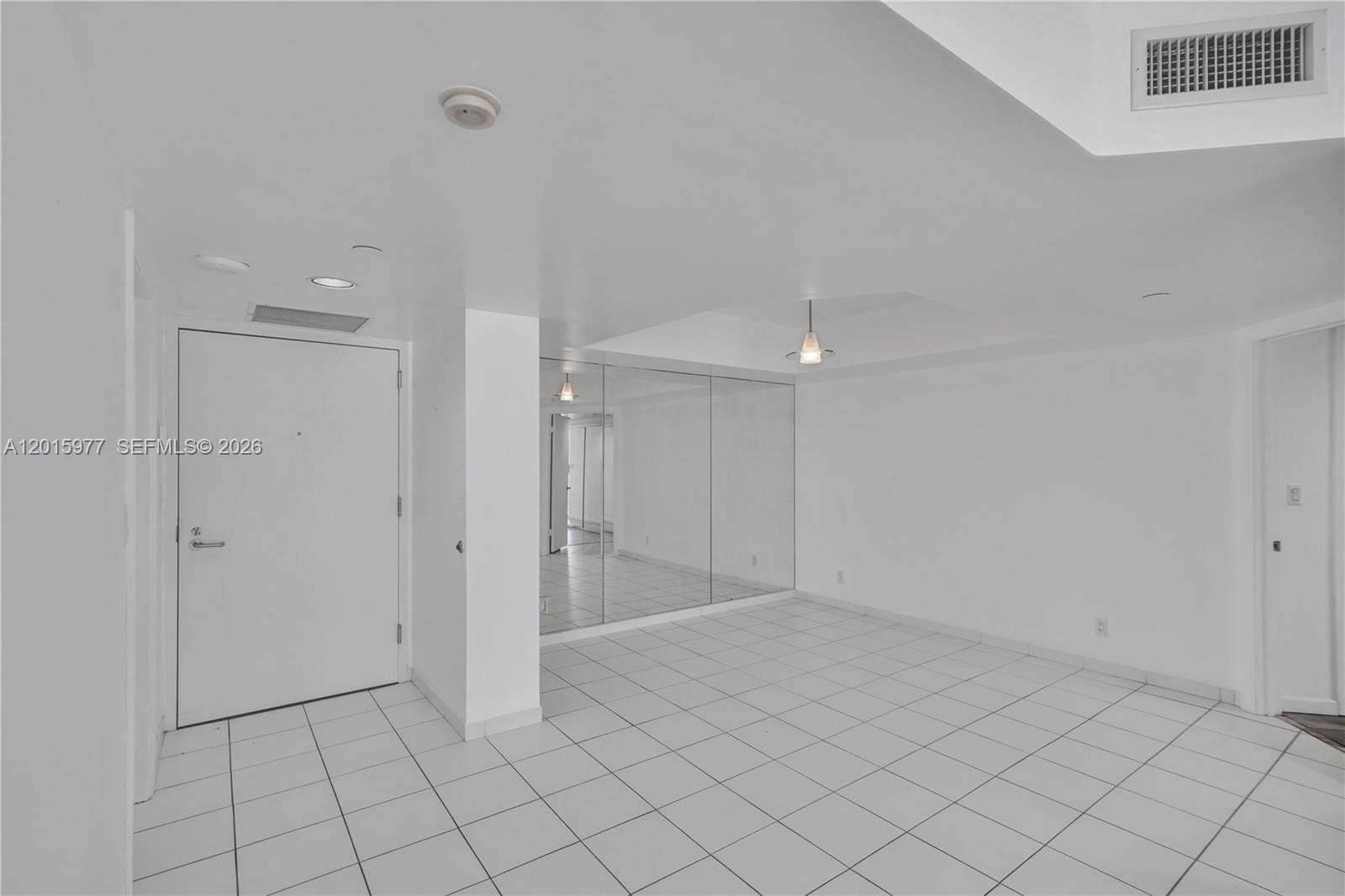 OCEANIA I CONDO - Residential