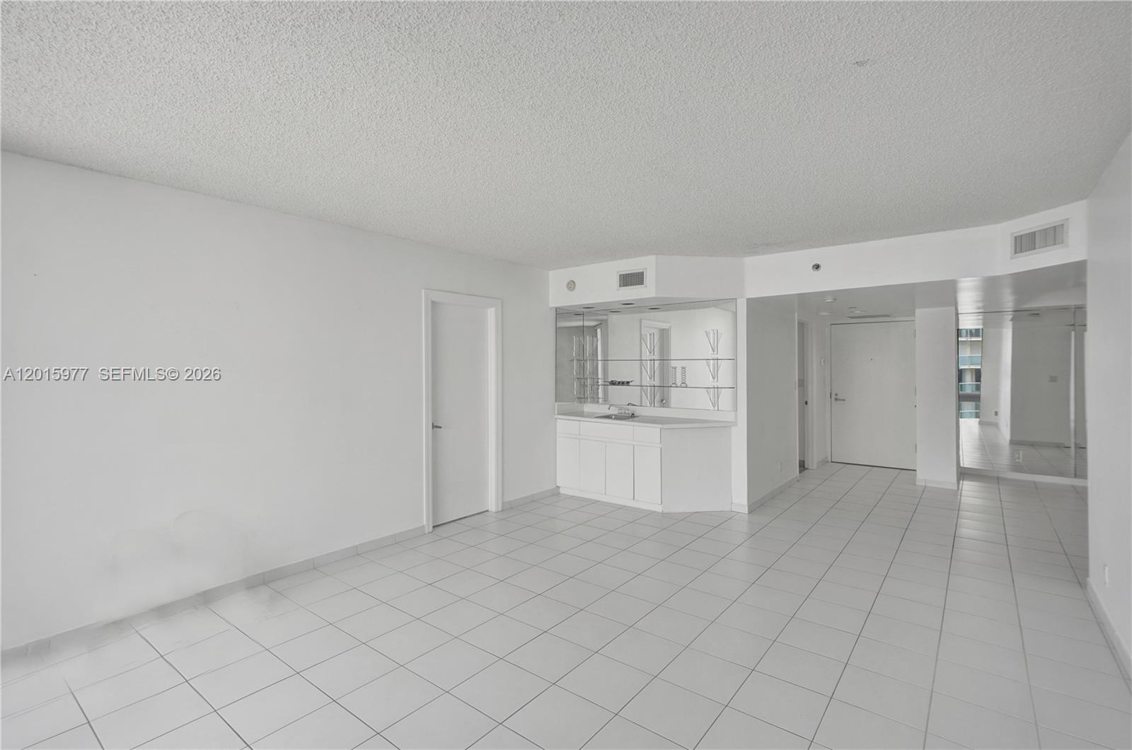 OCEANIA I CONDO - Residential