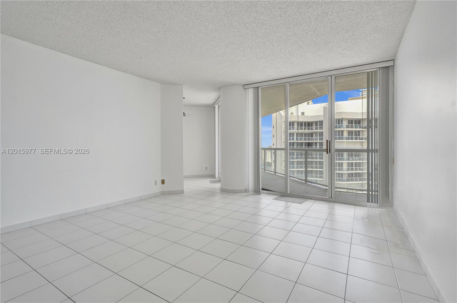 OCEANIA I CONDO - Residential