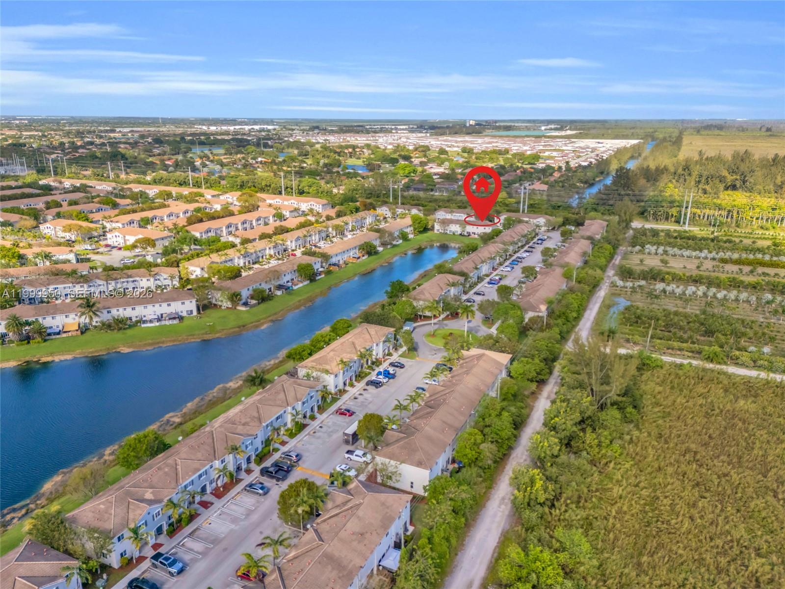 VENETIA GROVES - Residential