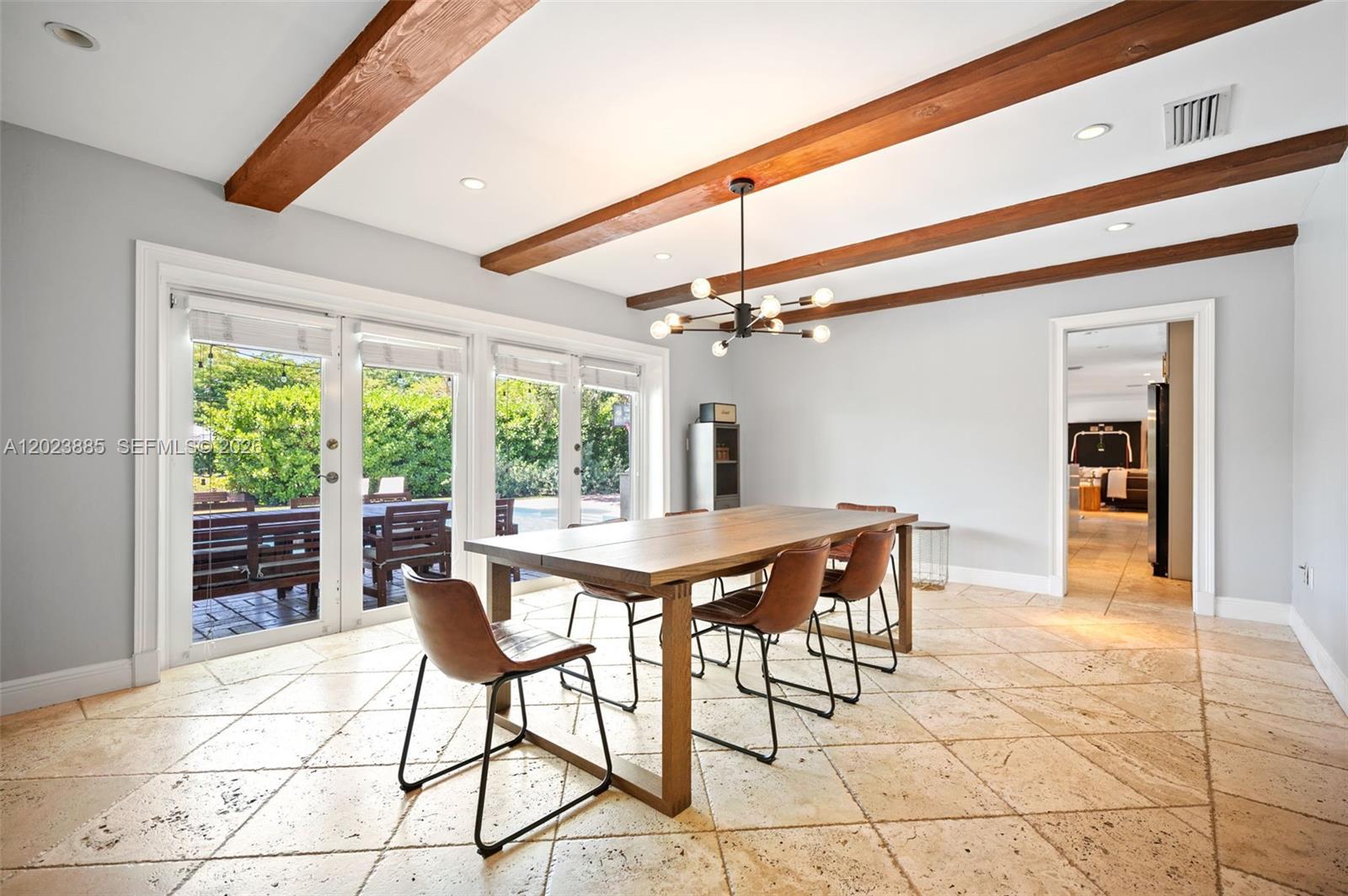 KENDALL PARK ESTATES - Residential