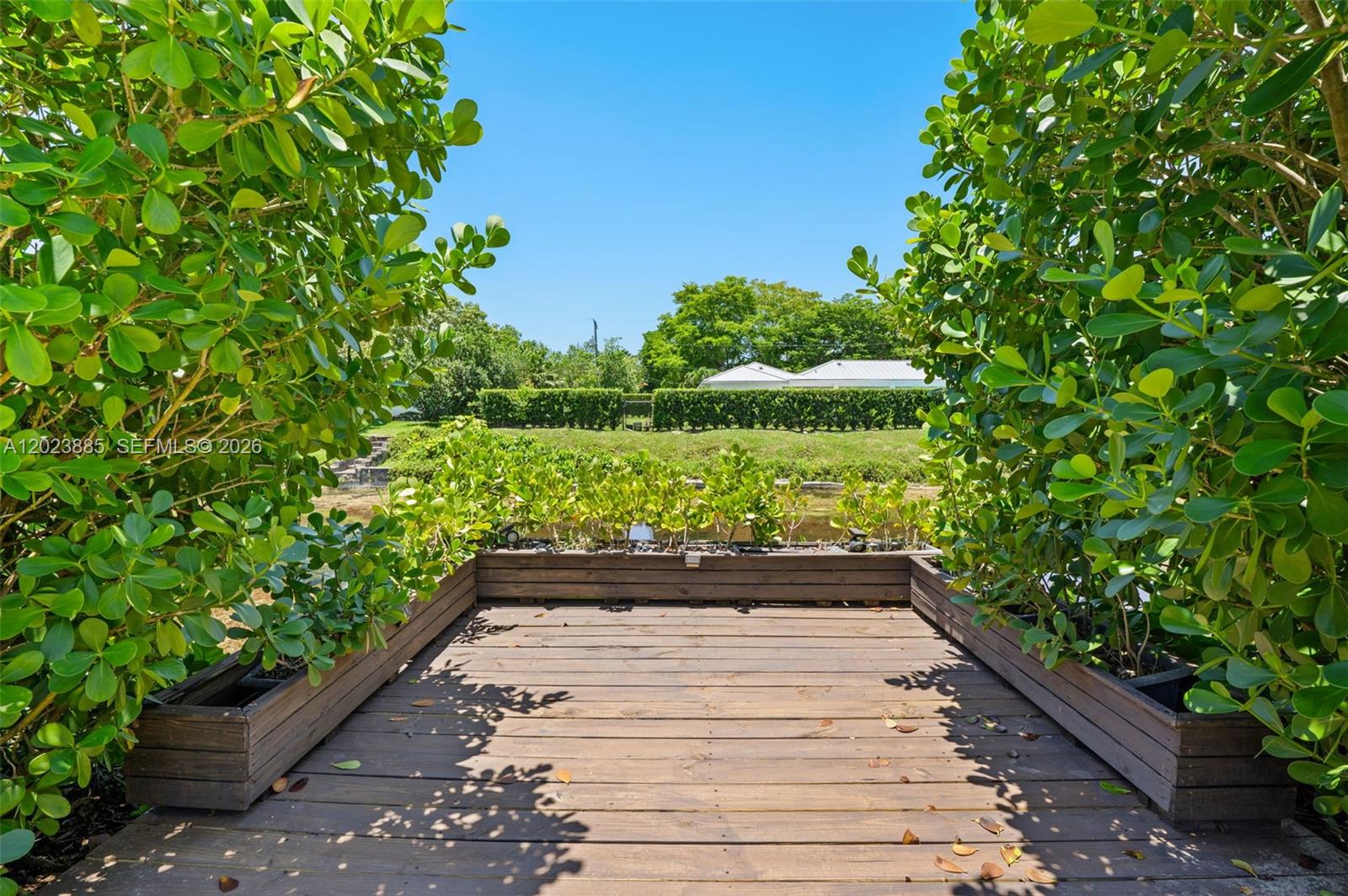 KENDALL PARK ESTATES - Residential