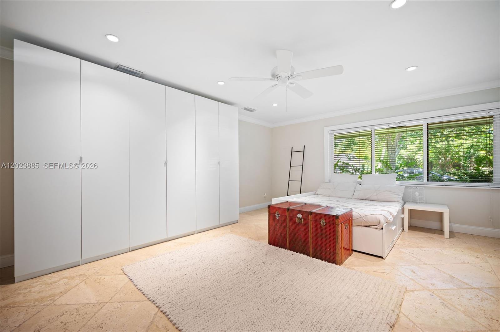 KENDALL PARK ESTATES - Residential