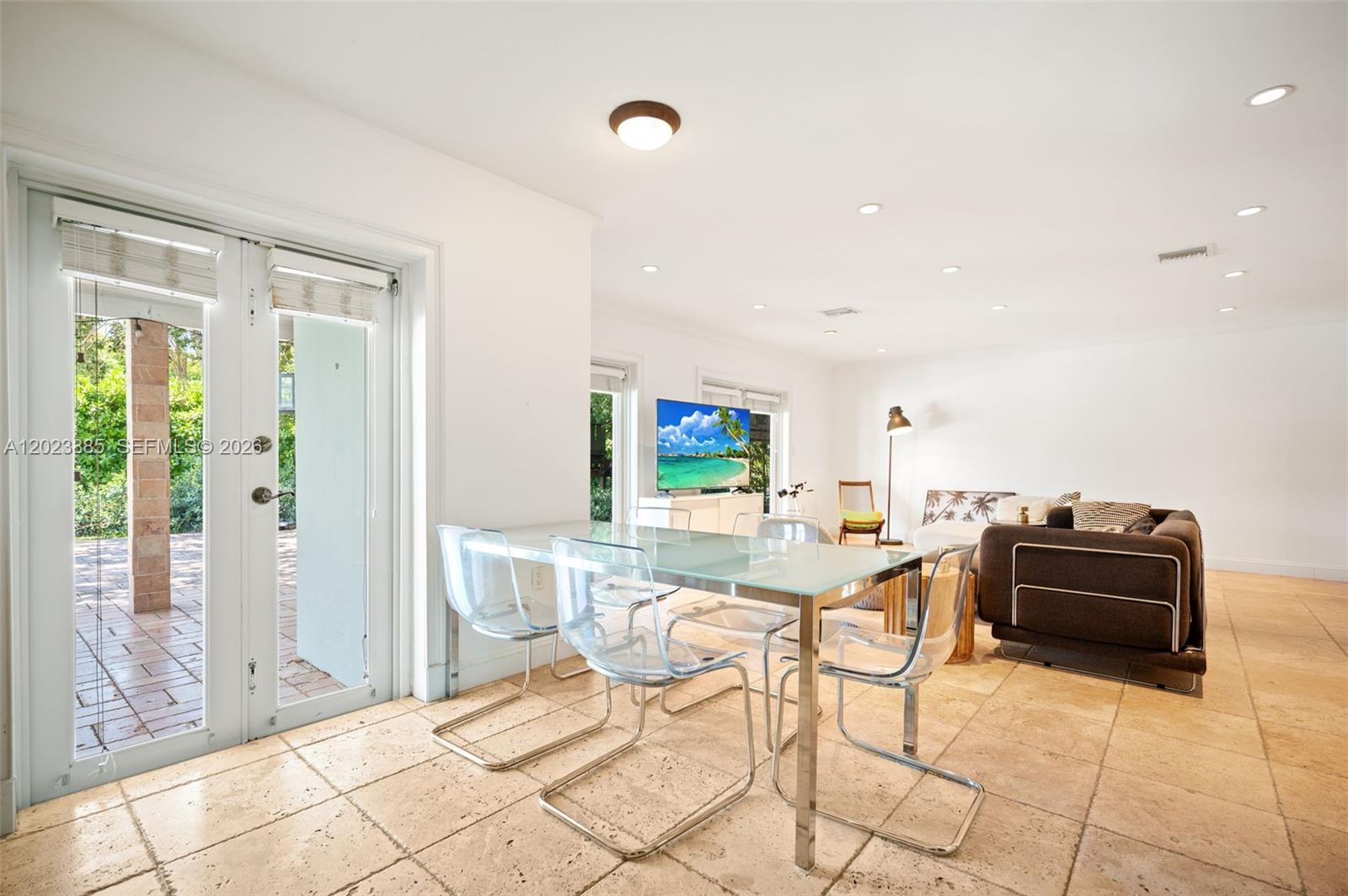 KENDALL PARK ESTATES - Residential