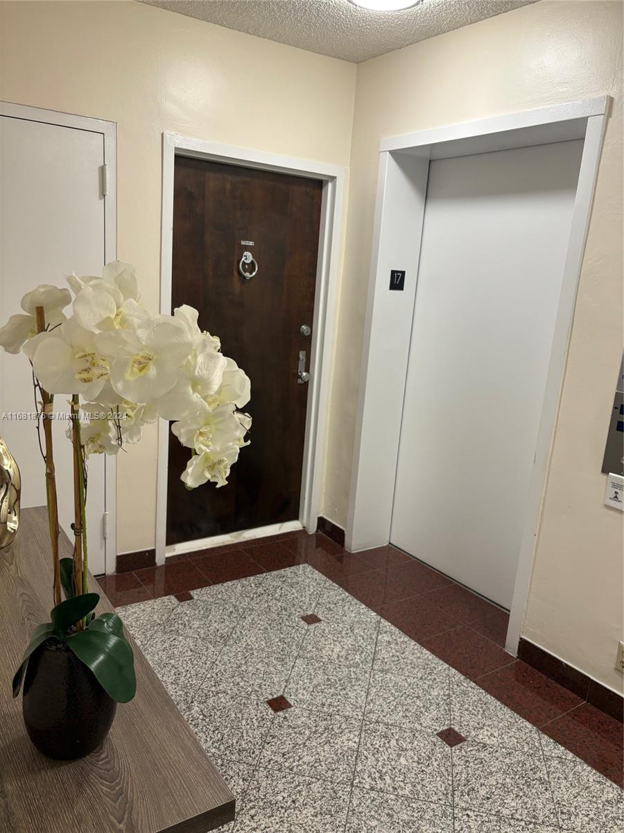 1541 Brickell Ave A1701