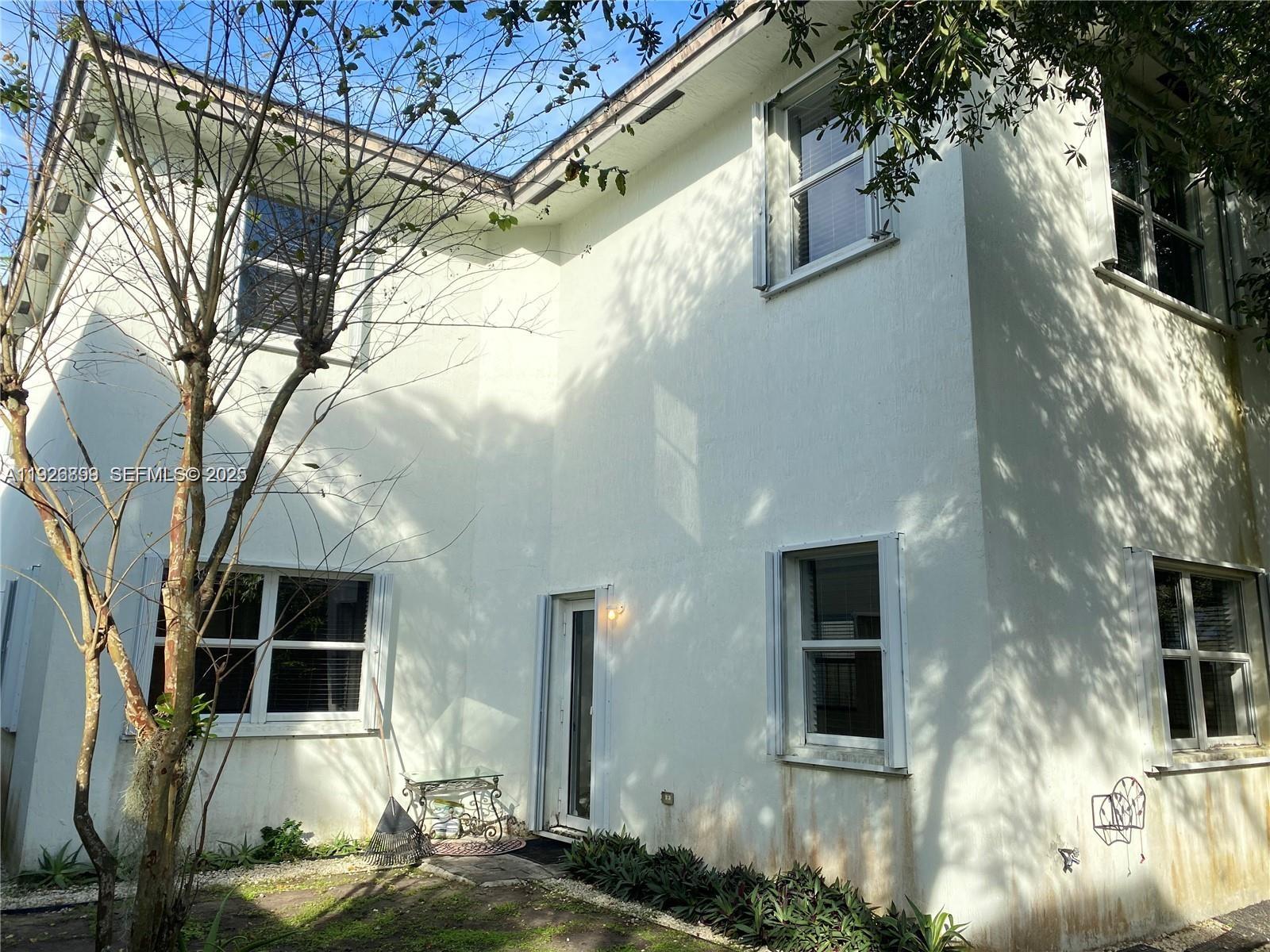 BALI AT OASIS - Residential Lease