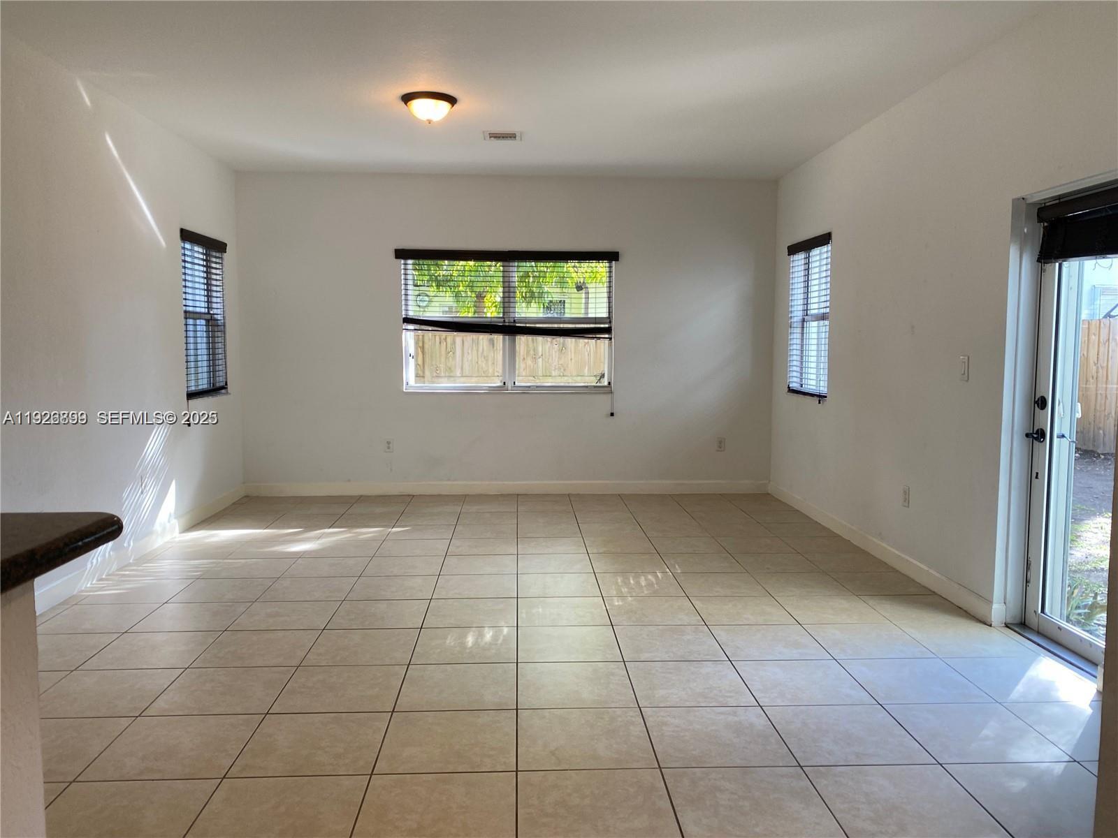 BALI AT OASIS - Residential Lease