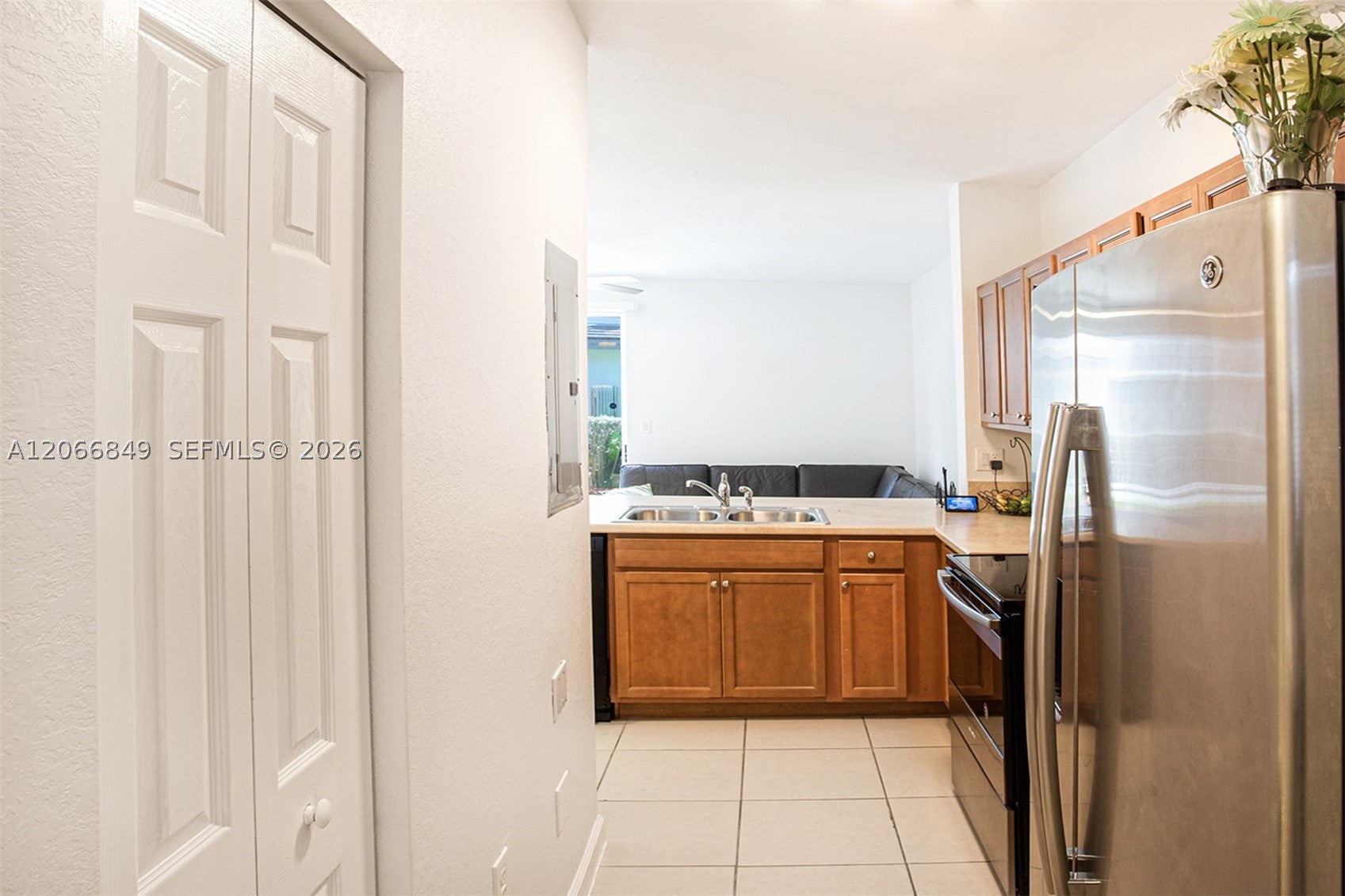 132 SE 28th Pl, Homestead FL 33033