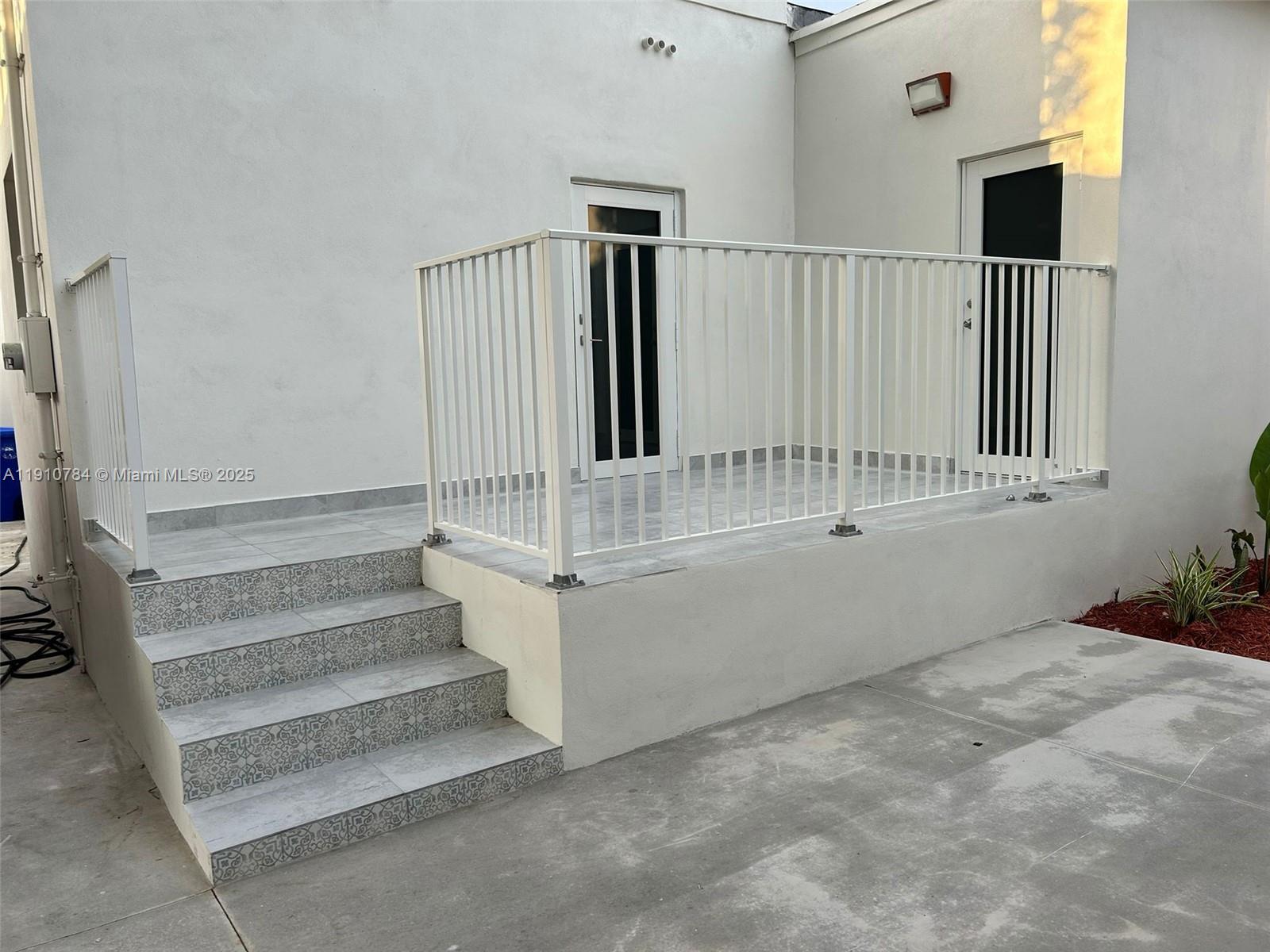 SHENANDOAH - Residential Lease