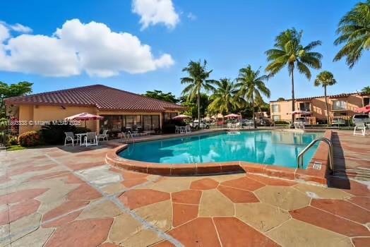 CYPRESS VILLAGE CONDO - Residential Lease