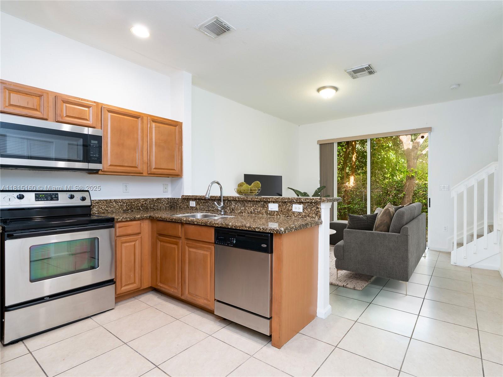 21217 NW 14th Pl 3-22