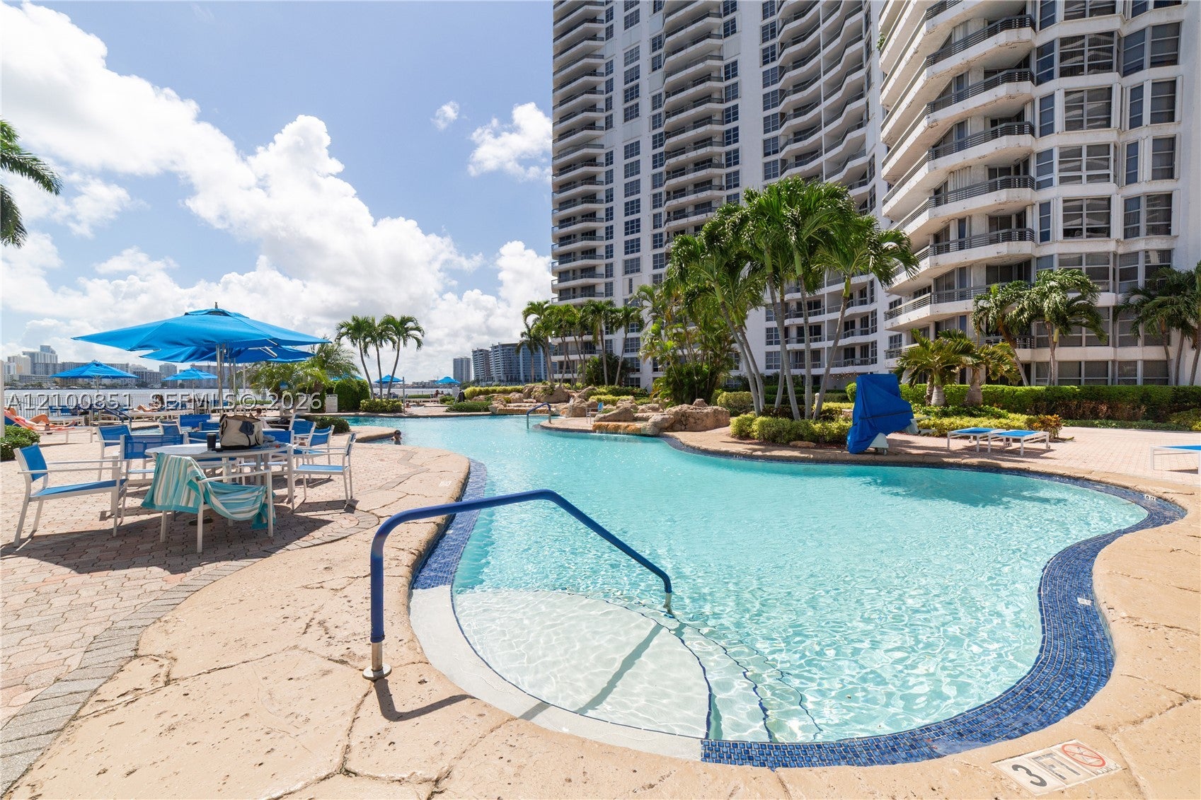 View photos, virtual tours, details... 19195 NE 36th Ct 802