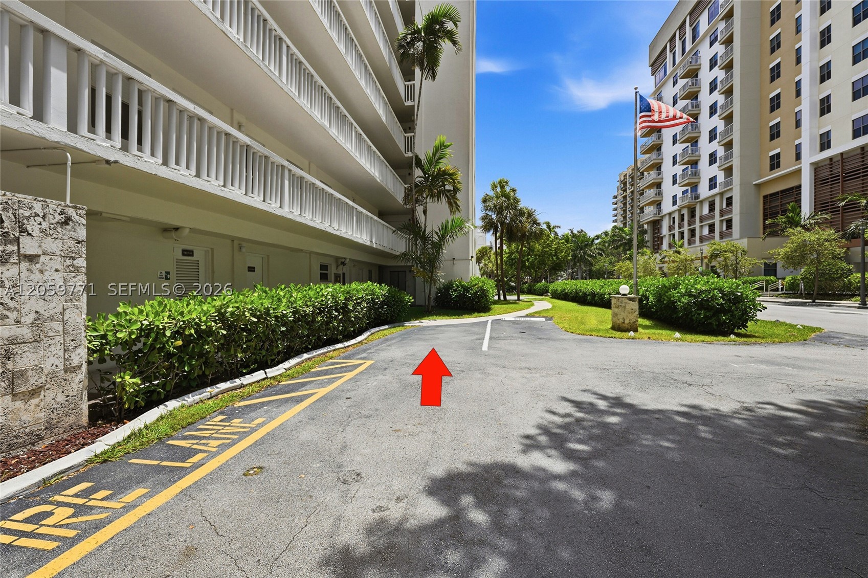 2555 NE 11 Street 510