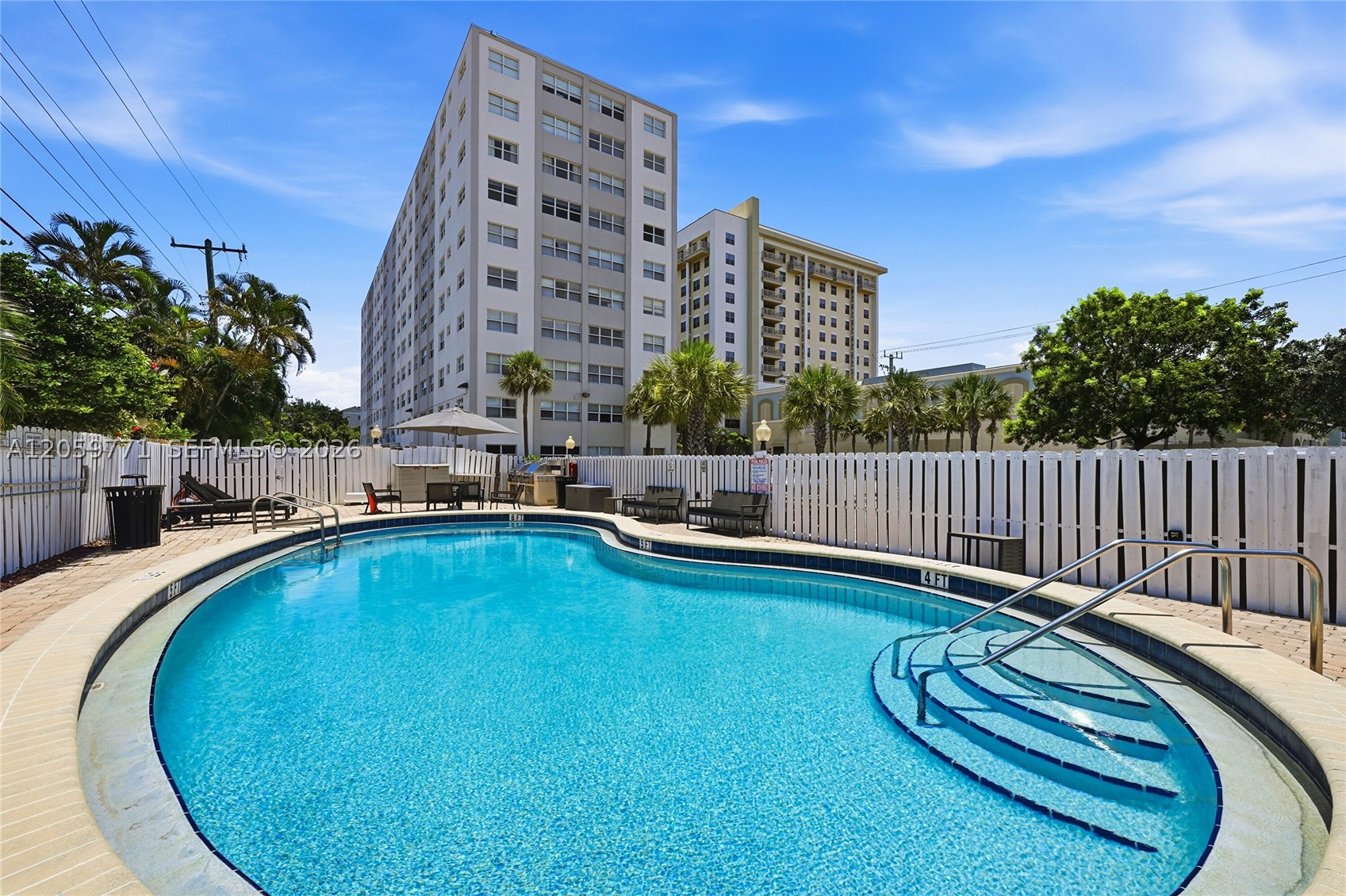 2555 NE 11 Street 510