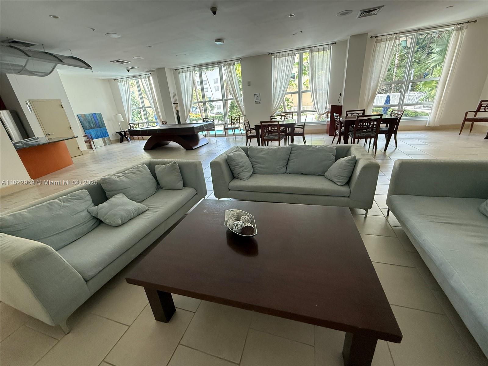 CITE CONDO - Residential