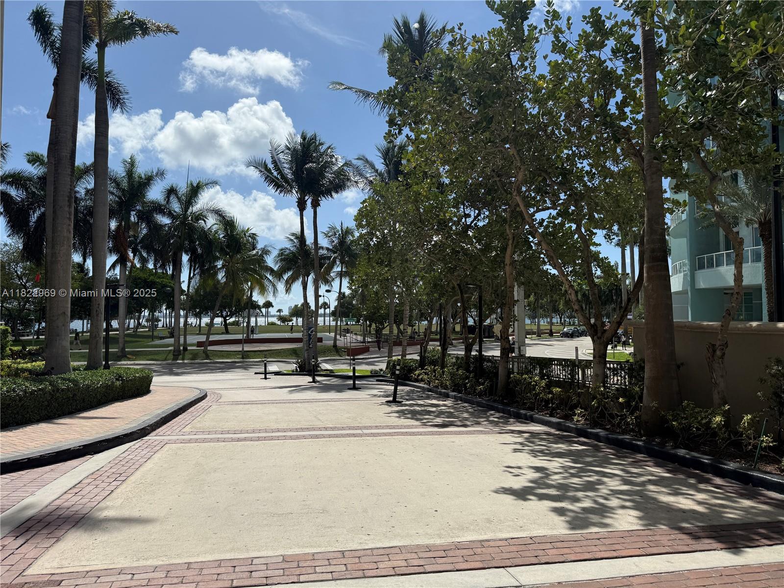 CITE CONDO - Residential