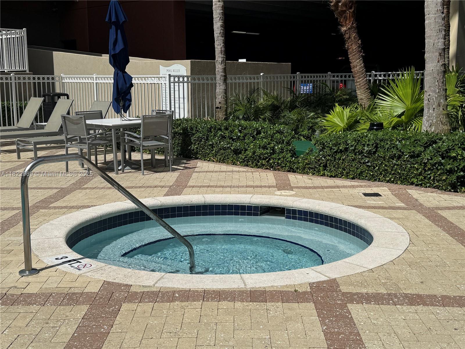 CITE CONDO - Residential