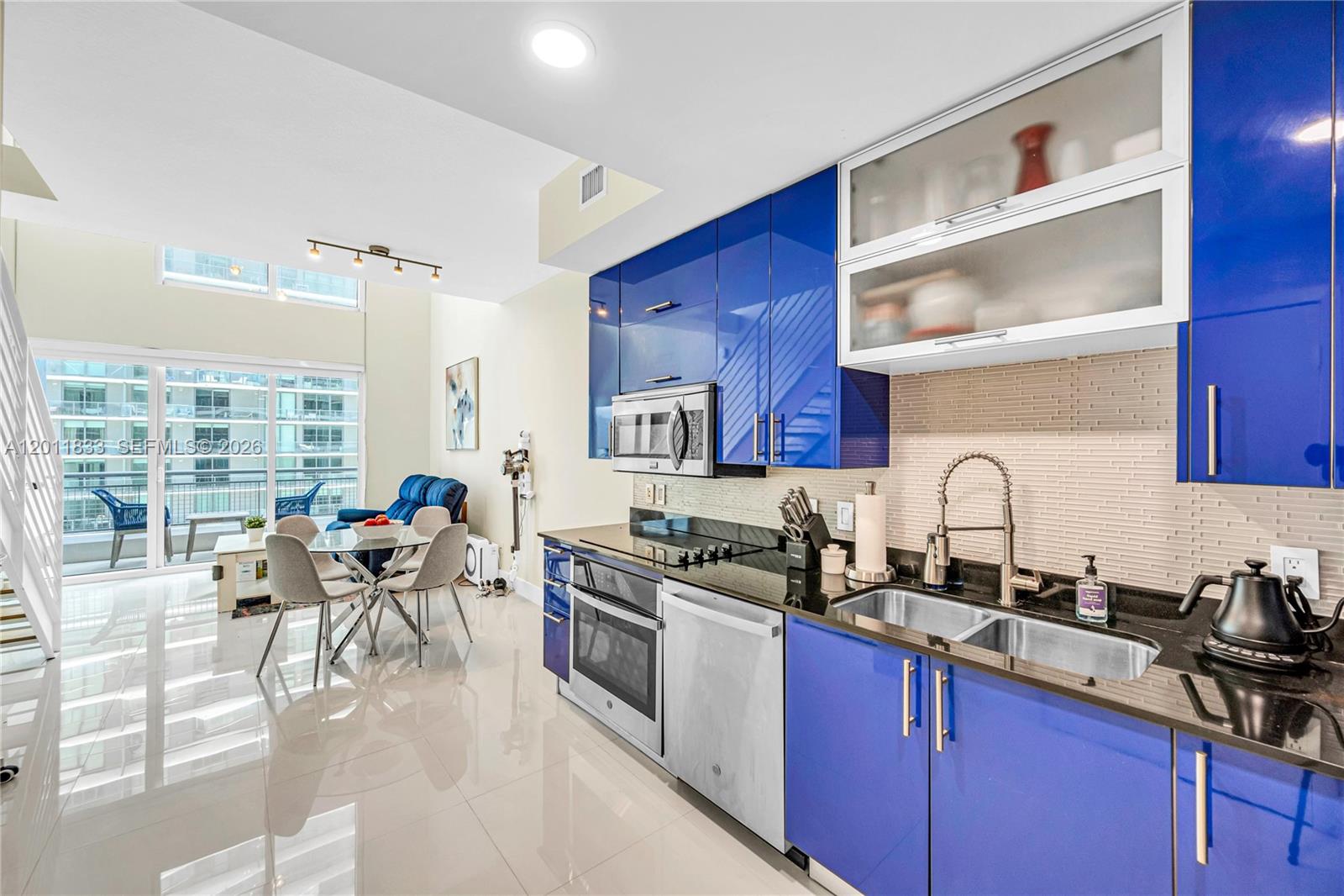 60 SW 13th St 2014