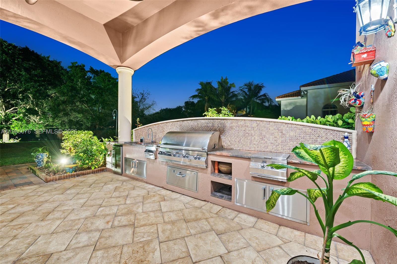 KAPOK GROVE ESTATES - Residential