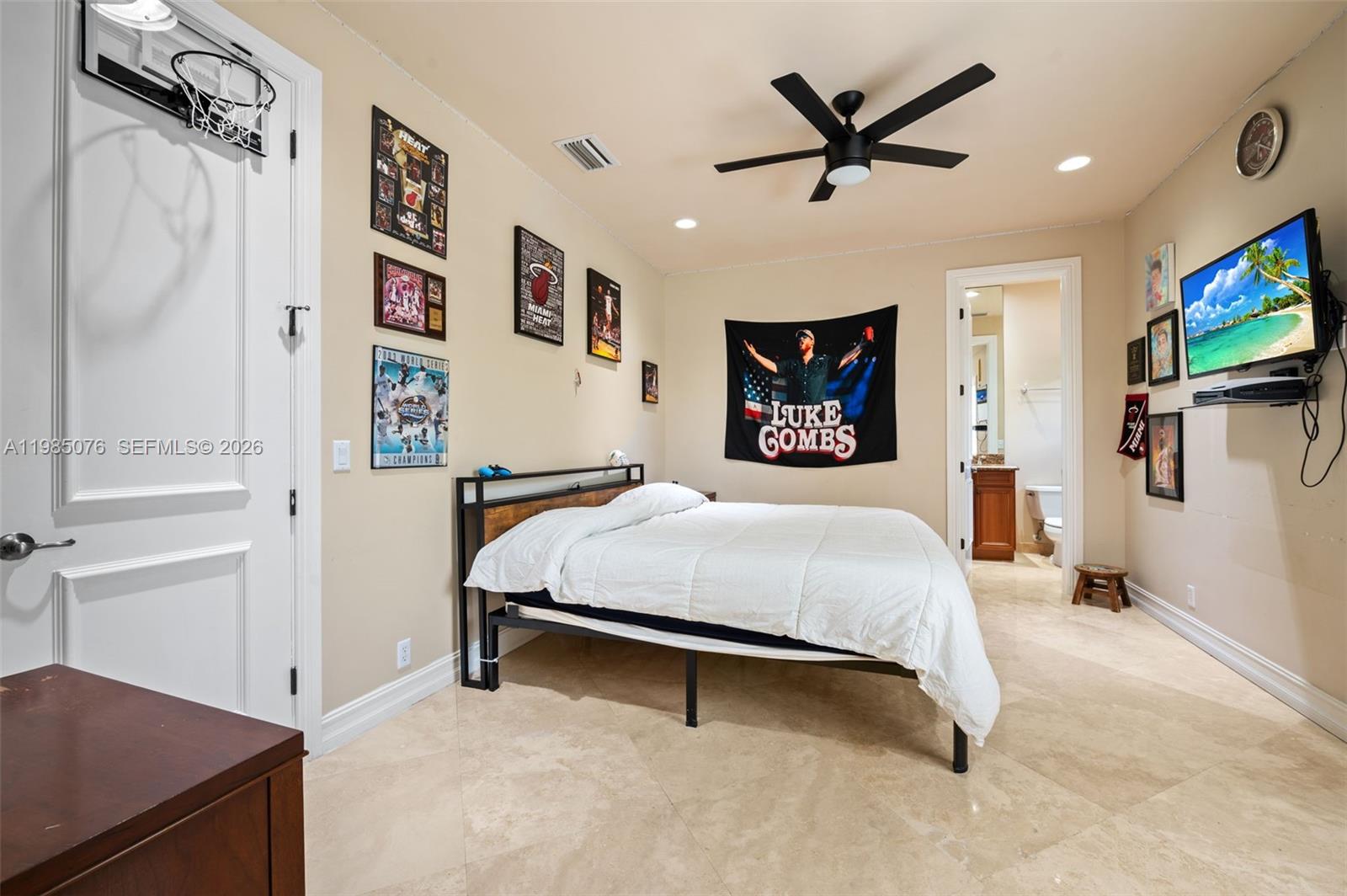 KAPOK GROVE ESTATES - Residential