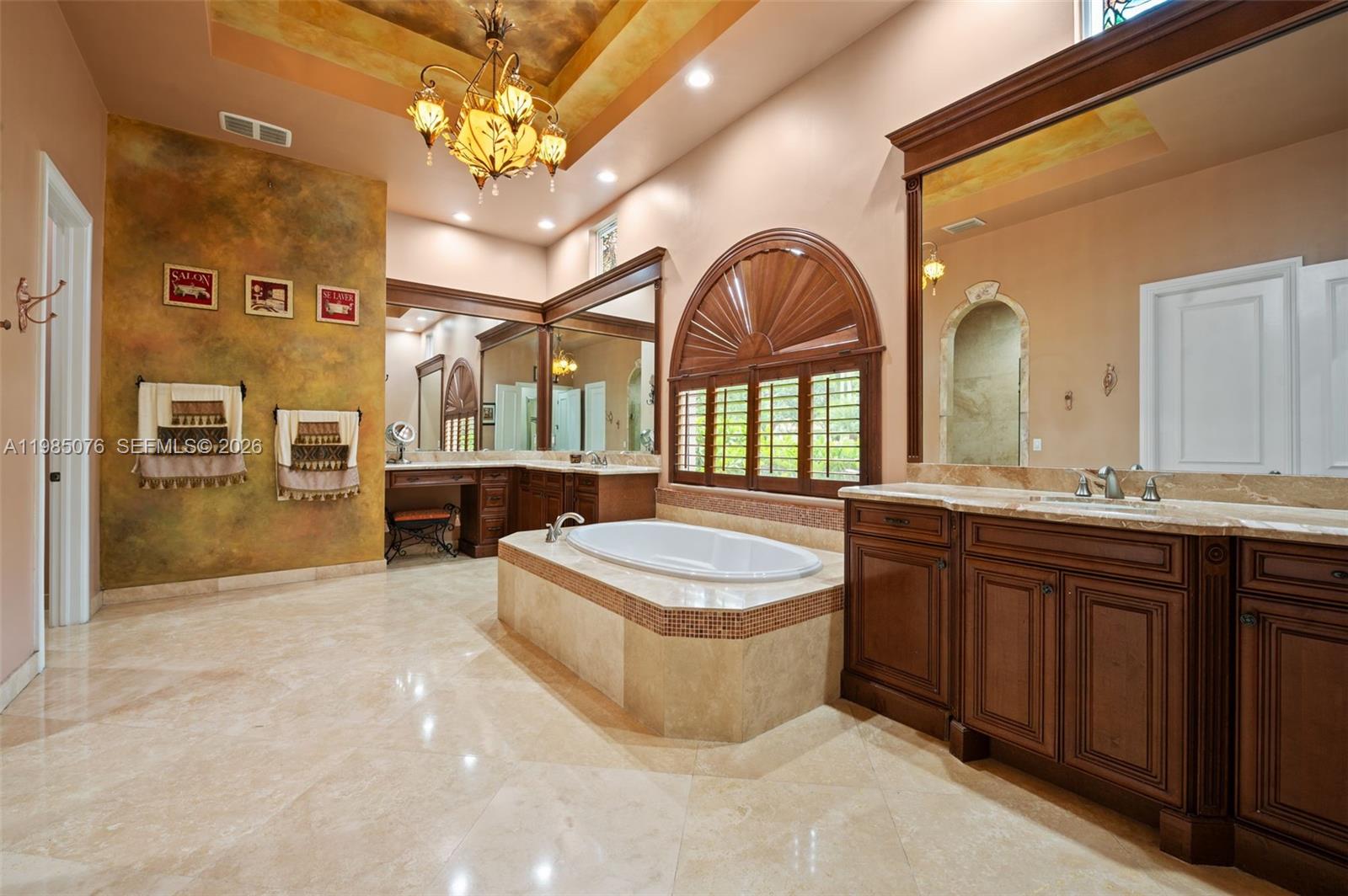 KAPOK GROVE ESTATES - Residential