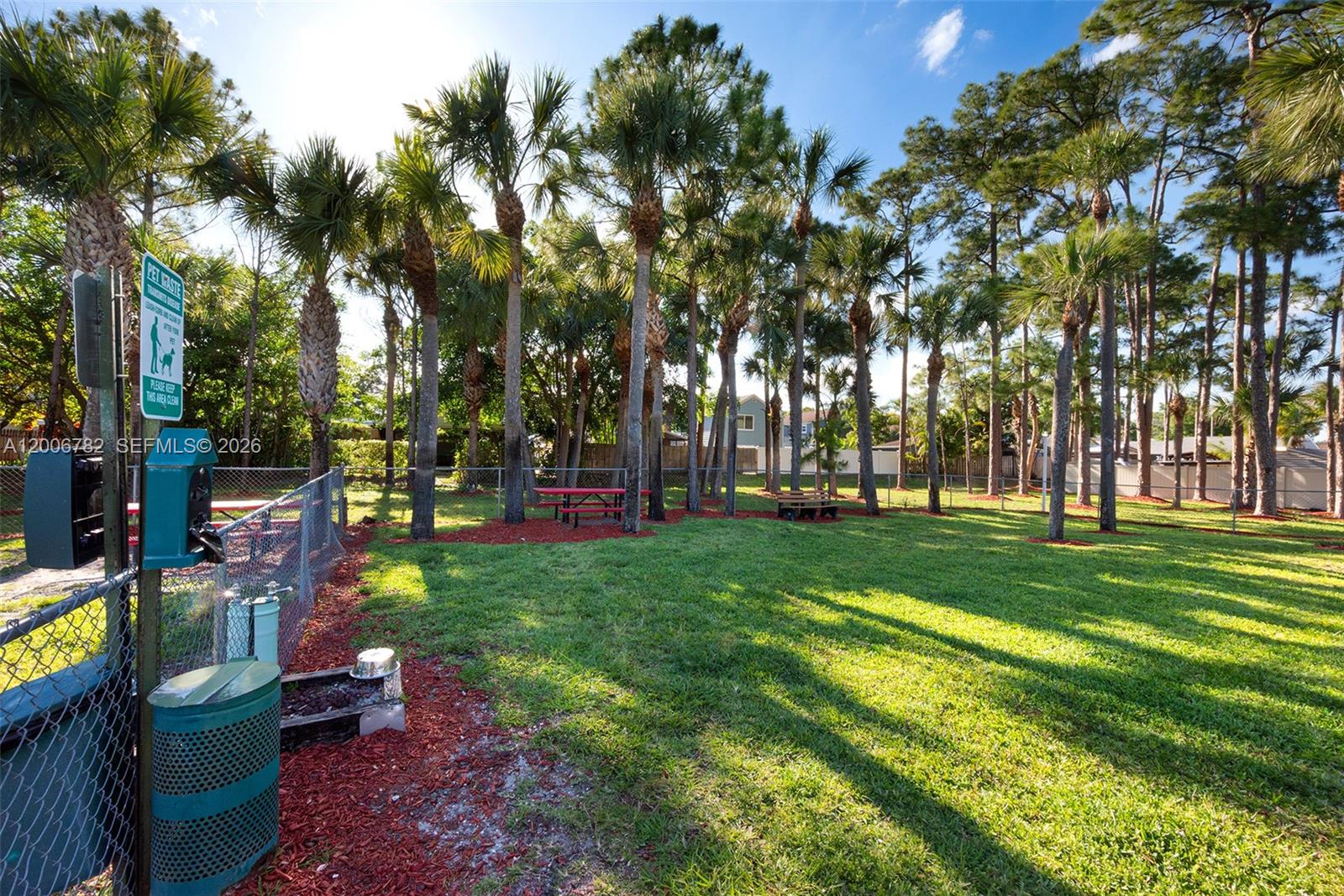 VICTORIA WOODS 4 - Residential