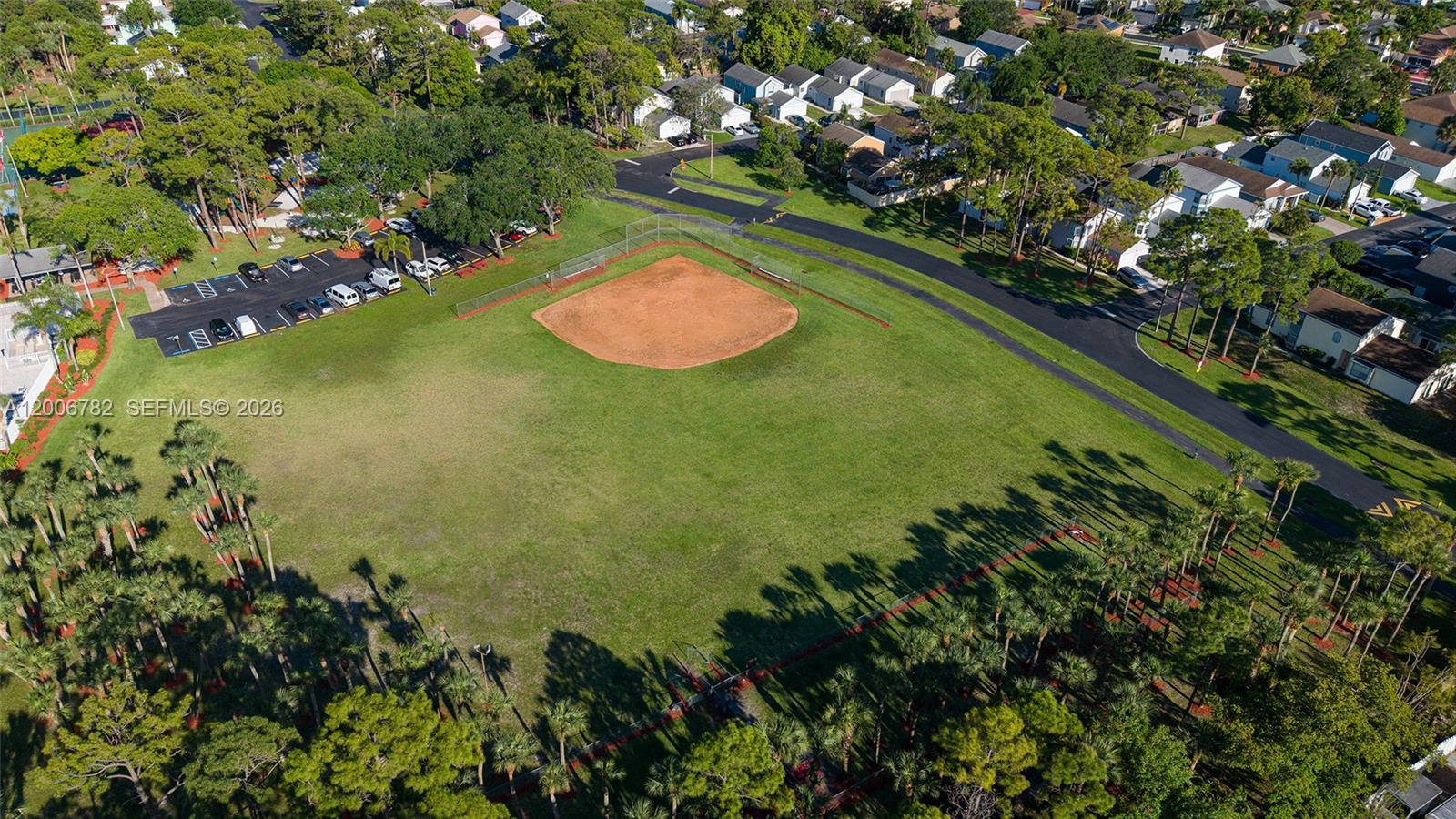 VICTORIA WOODS 4 - Residential