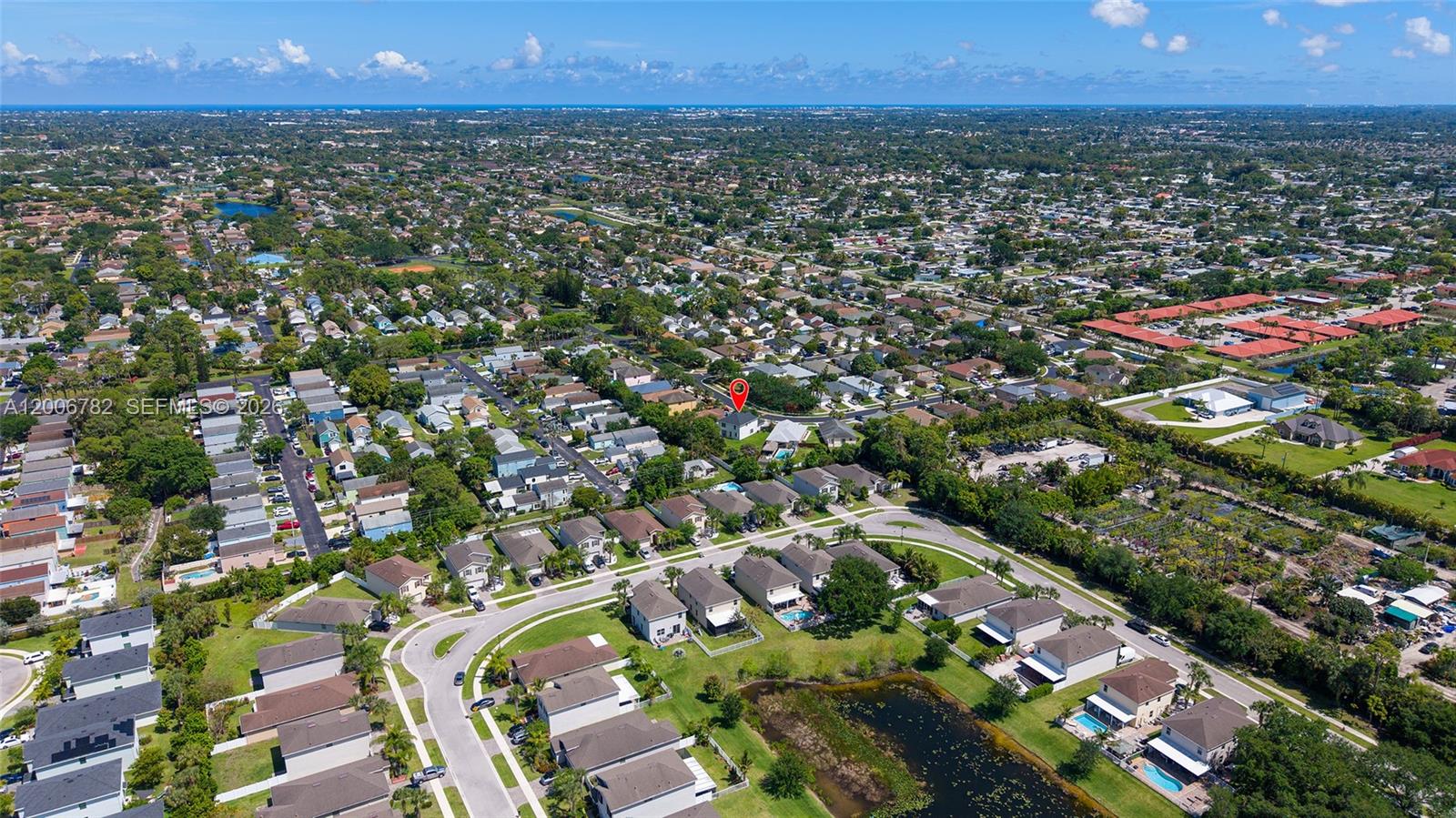 VICTORIA WOODS 4 - Residential