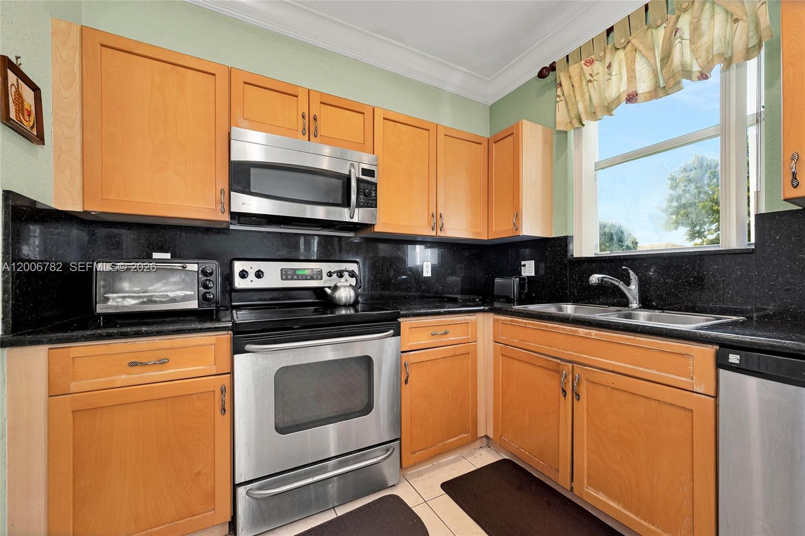 VICTORIA WOODS 4 - Residential